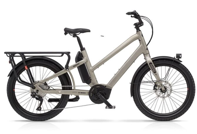 Benno Bikes Velo Cargo Electrique Femme 24 BOOST E 10D Performance 2023 Titanium Gray 1.jpg