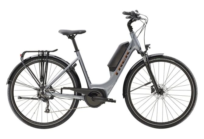 Velo de Ville Electrique Trek Verve 1 Lowstep DT Shimano Tourney Altus 8V 300 Wh Gris 2023 1 1.jpeg