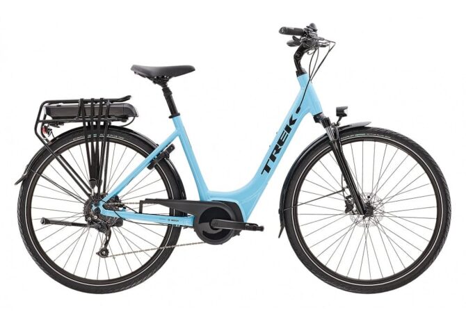 Velo de Ville Electrique Trek Verve 2 Lowstep Bosch 300Wh Shimano Altus 9V Azure 2023 1 1.jpeg