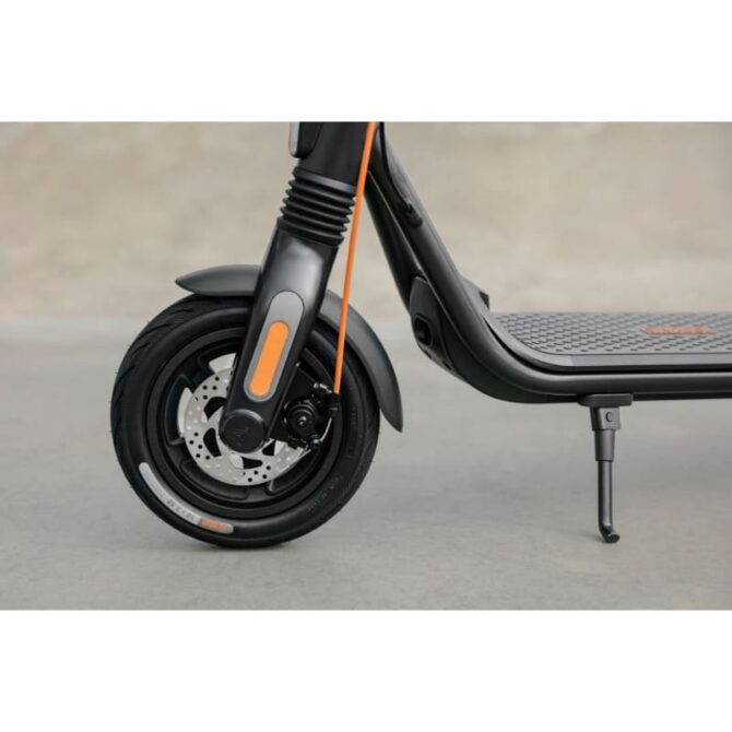 Trottinette electrique Ninebot Ninebot F2E Powered by Segway 4.jpg